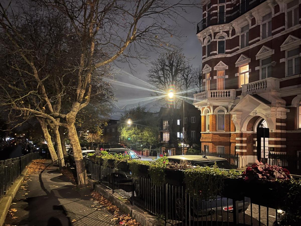 Elizabeth'S Place - London'S Hidden Gem Exterior foto